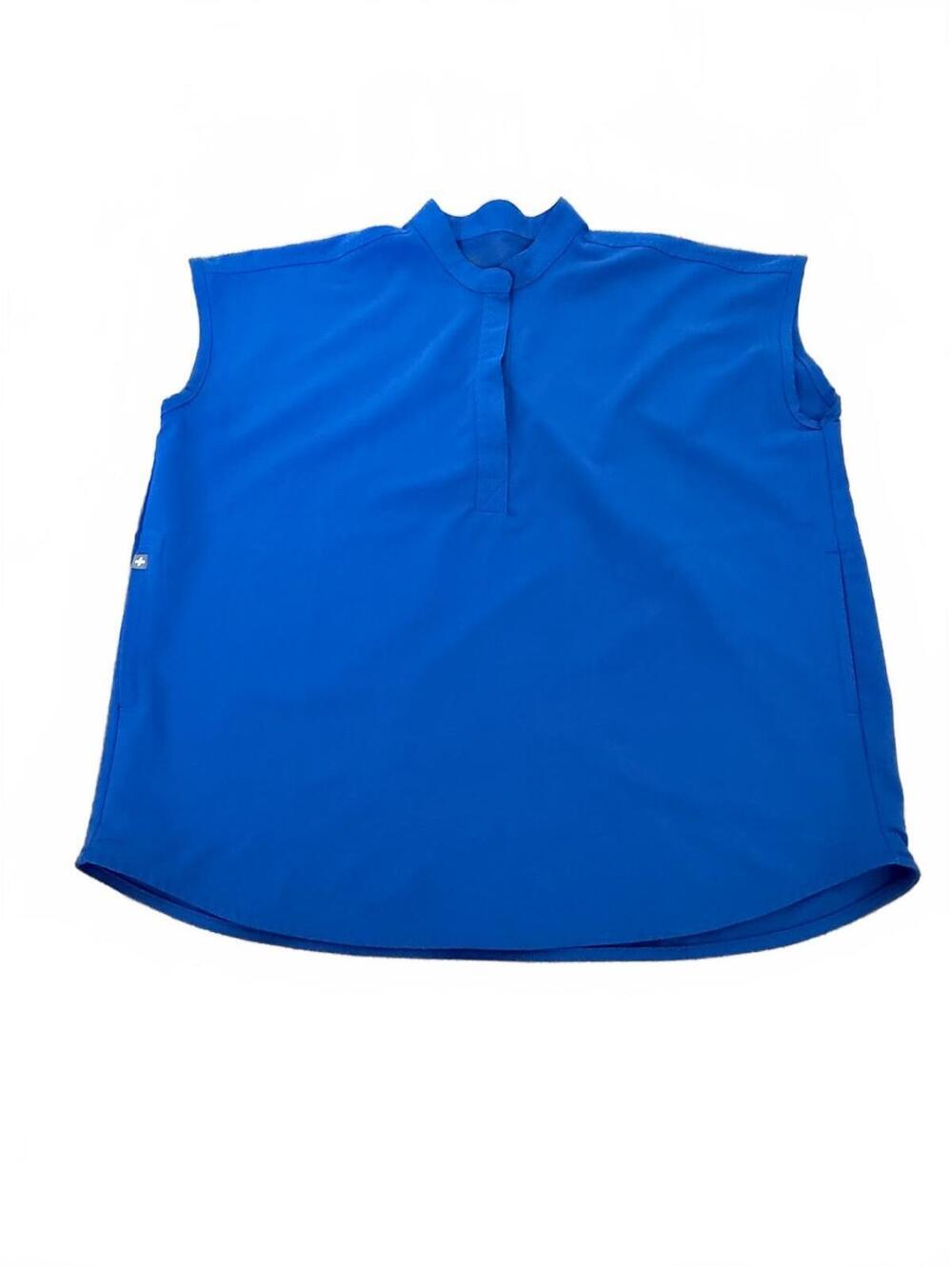 FIGS Sleeveless Medical Scrub Top in Blue | Size M